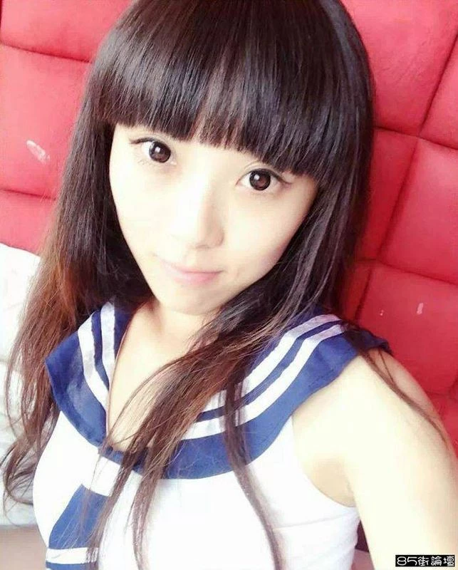 嫩妹是喜欢同你做材有高潮[23P]