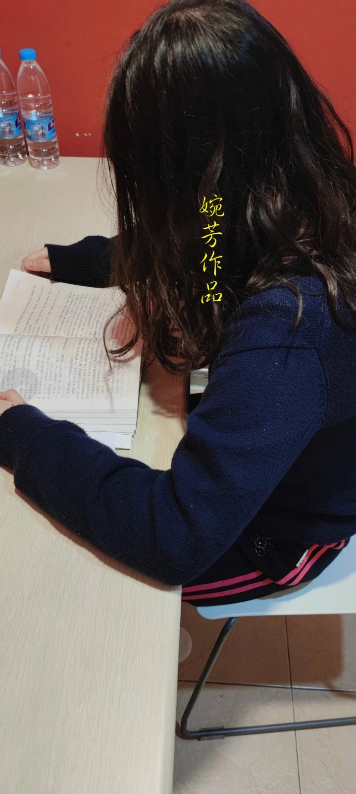 19岁上海学生你懂的！周末上海蹲个打桩机，找能让我爽的且有素质的小哥哥 19P[19P]