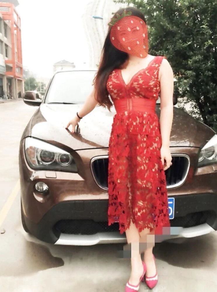 非常骚的单亲妈妈11P[11P]