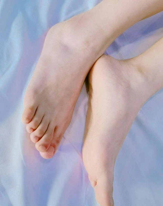别急等我洗好了就出来给你草[11P]