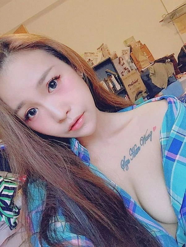 反差女脱了衣服果然很骚[32P]