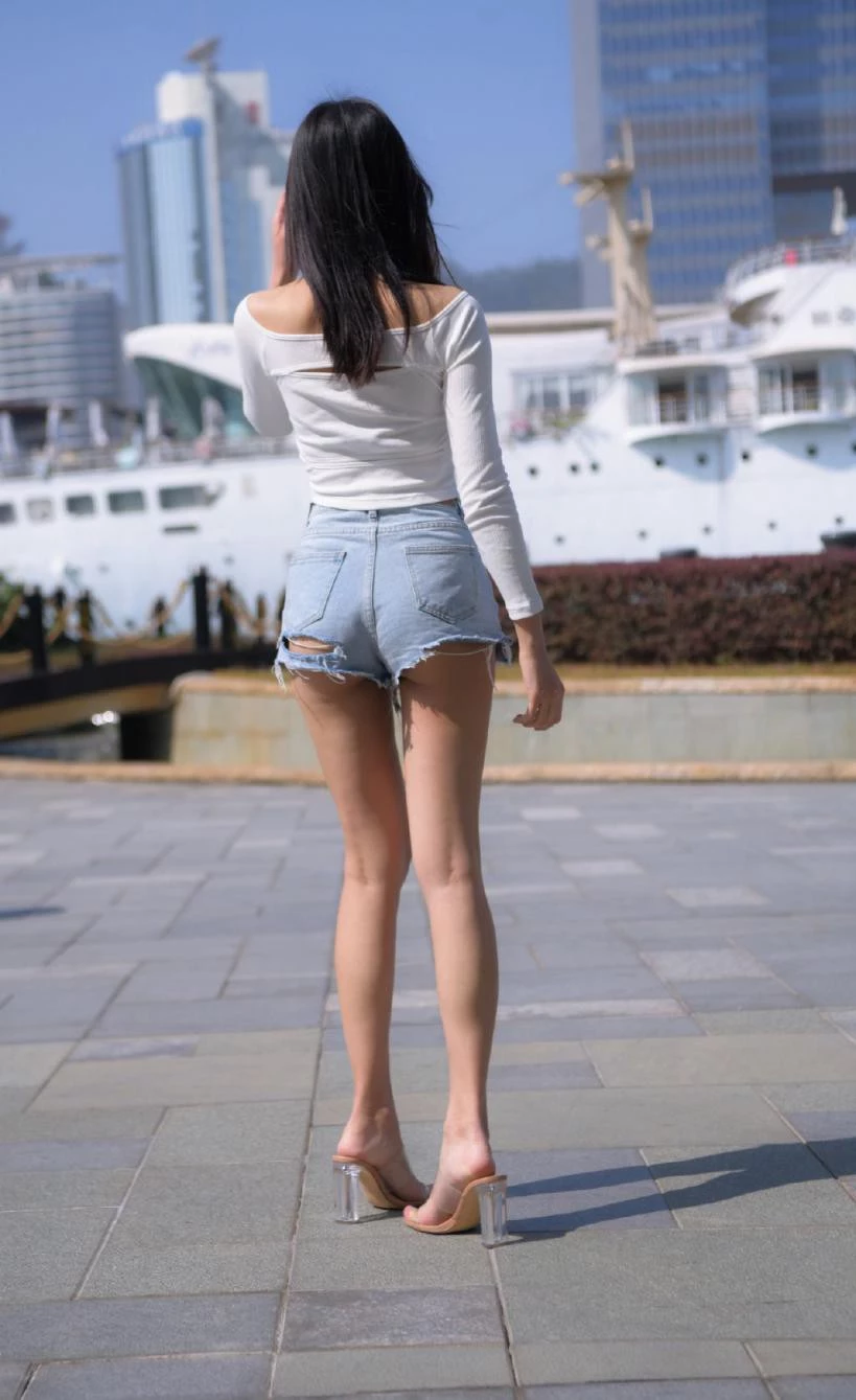 清凉街拍，全是极品好身材[30P]