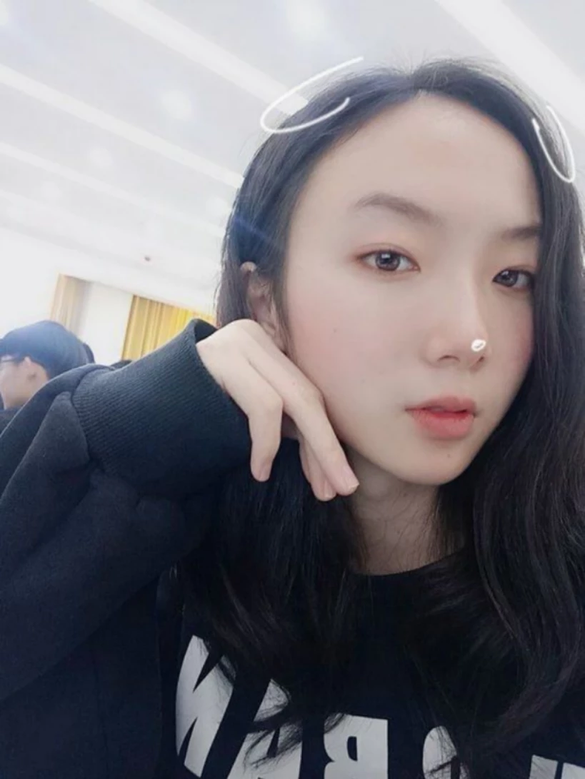 白衣清纯小姐姐[27P]