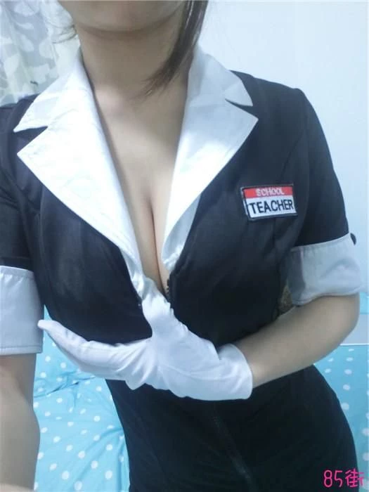 大奶子女祕书全裸性感情趣内衣秀[67P]