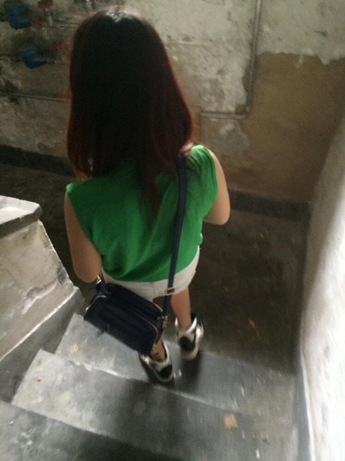 学妹第一次来我家，此等美味怎可放过！15P[15P]