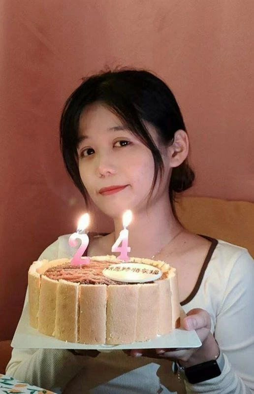 刚刚套路出来的热乎的只肯发闪照[10P]