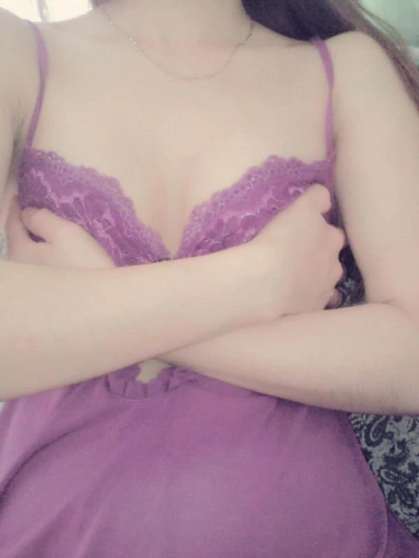 淫荡女秘书掰穴挑逗我操干她[10P]