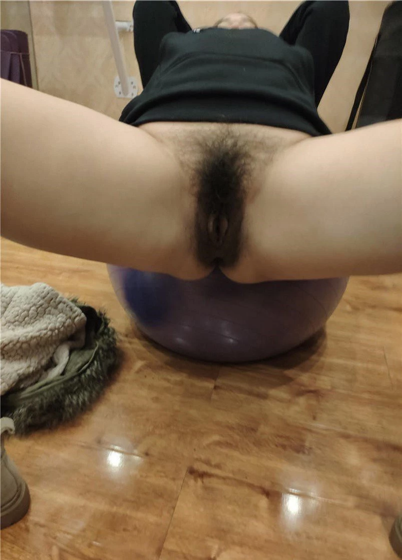 爱健身的少妇10P[10P]