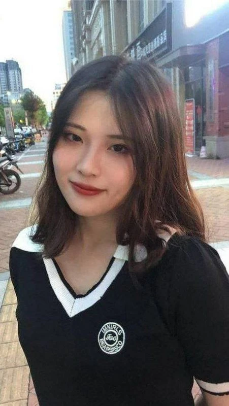 性感美女被搞了[24P]