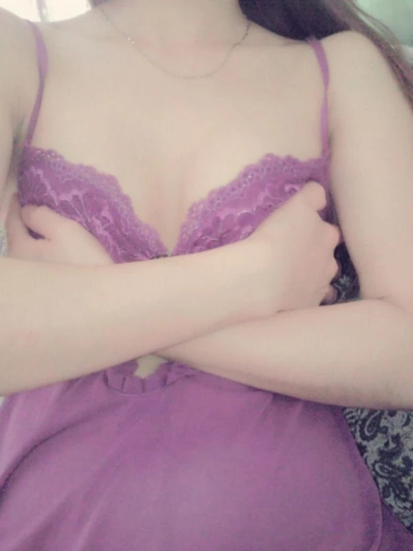 淫荡女秘书掰穴挑逗我操干她！[10P]