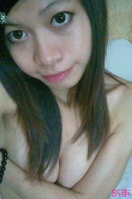 正妹有胆拍裸照是好事，但如果传错地方可就覆水难收了[15P]