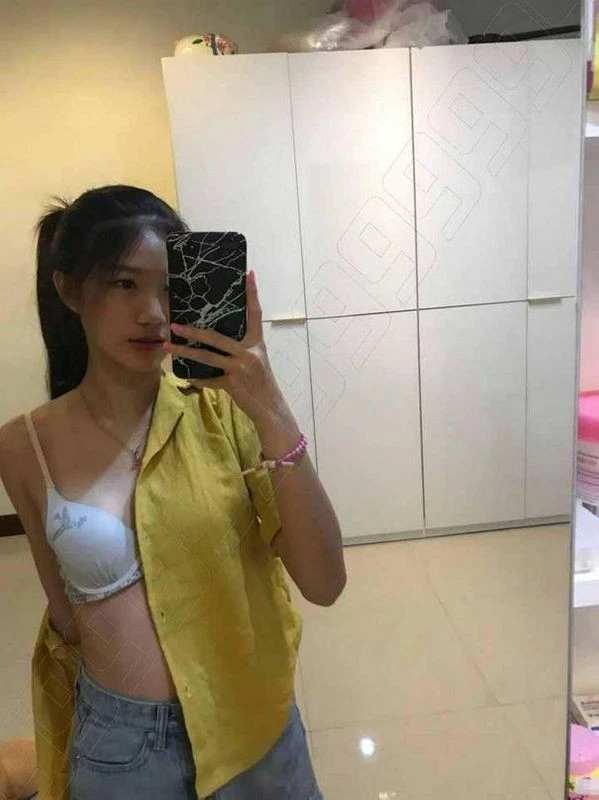 就喜欢这样的小甜心美女[16P]