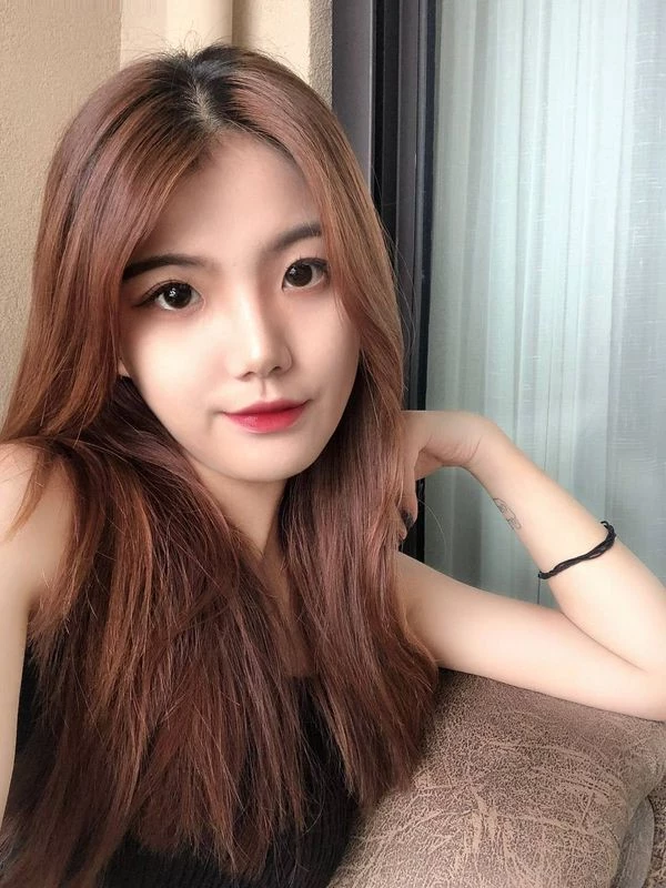 带有纹身的美女技术不错[10P]