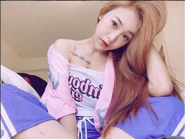 反差女脱了衣服果然很骚[32P]