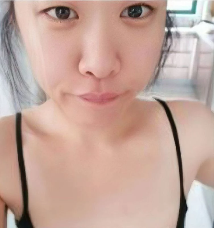 绿帽淫妻露脸少妇[15P]