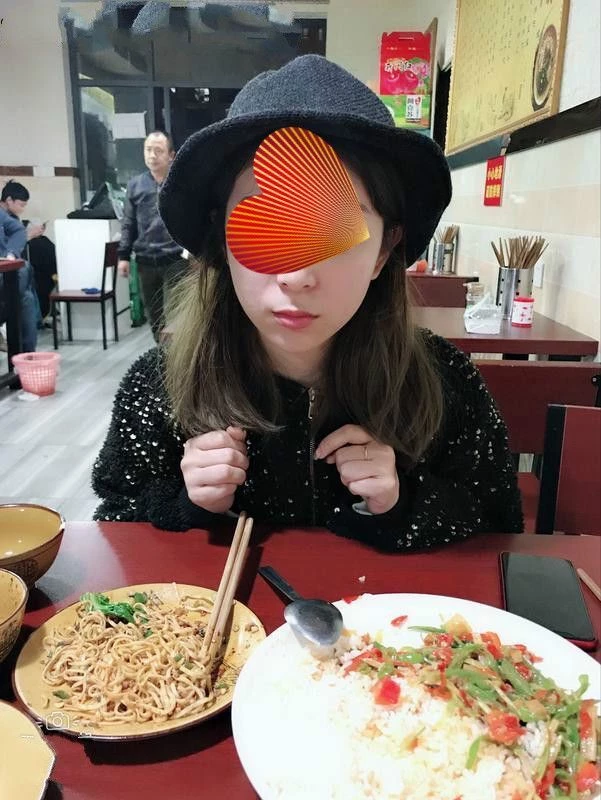 清瘦贫乳销售为了业绩，贡献自己当做业务招待[52P]