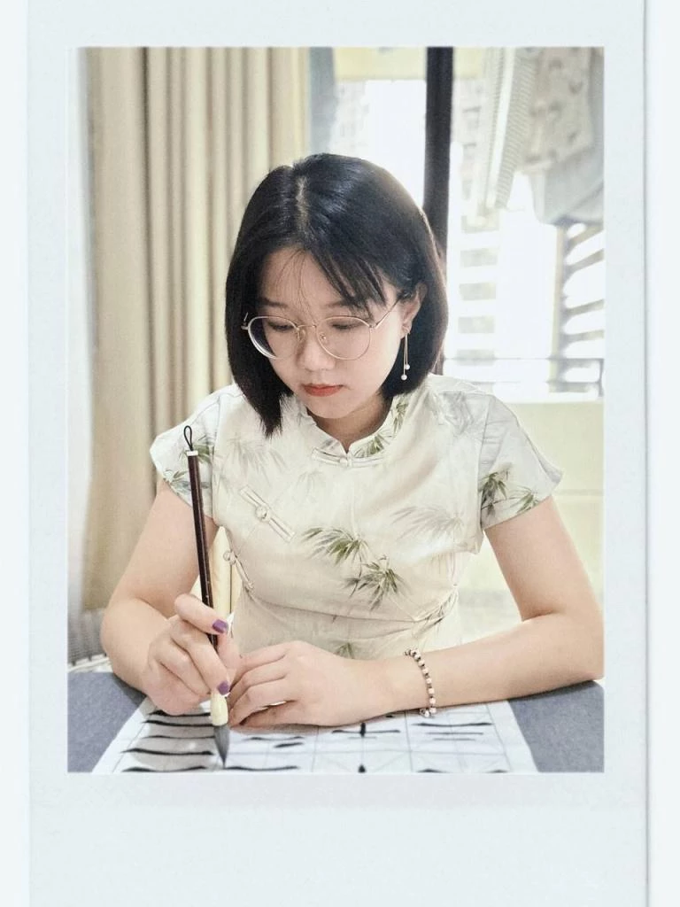 气质少妇 [10P]