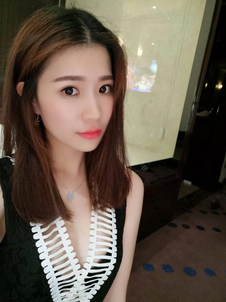 肉便妻限定反差母狗[19P]