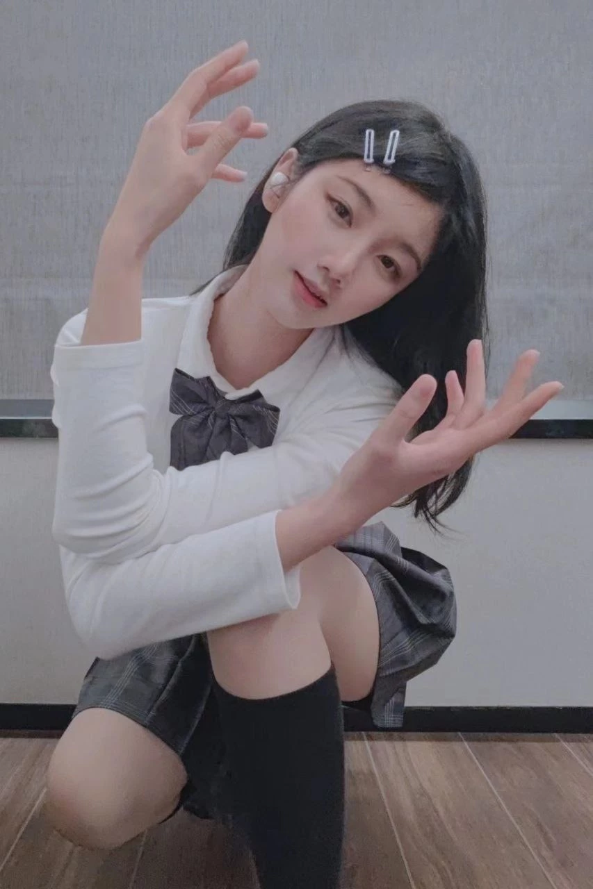 长辫子妹妹 [10P]