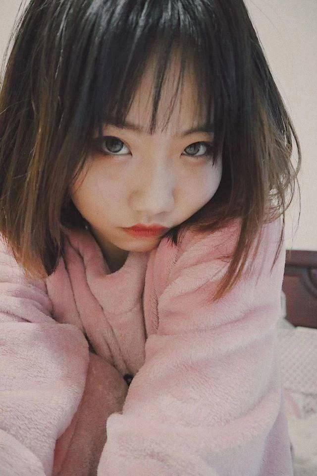 带学生去开房 [10P]