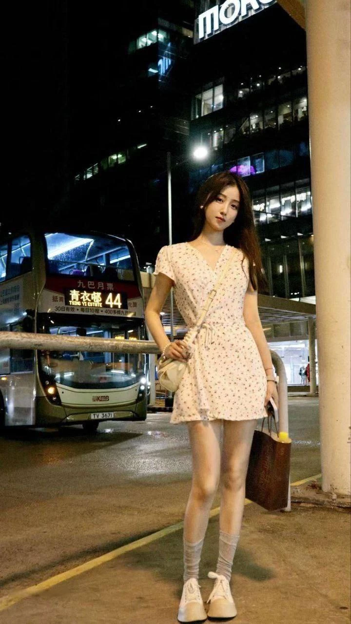 少妇真带劲 [15P]
