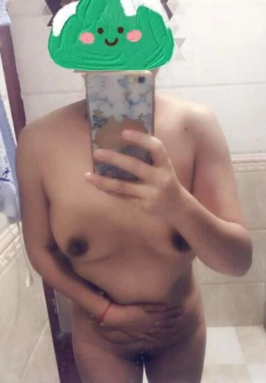 老婆的自拍照[20P]