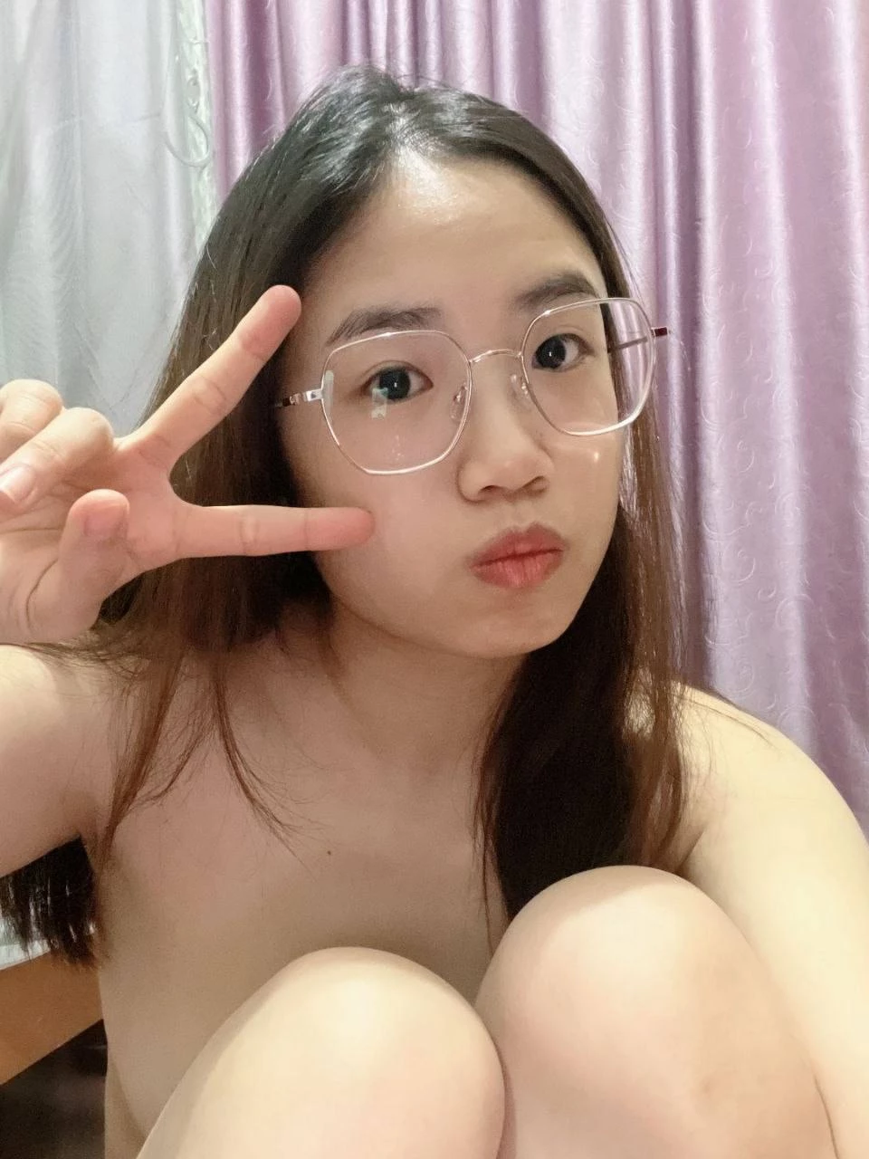 骚逼女网友逼毛好旺盛[15P]