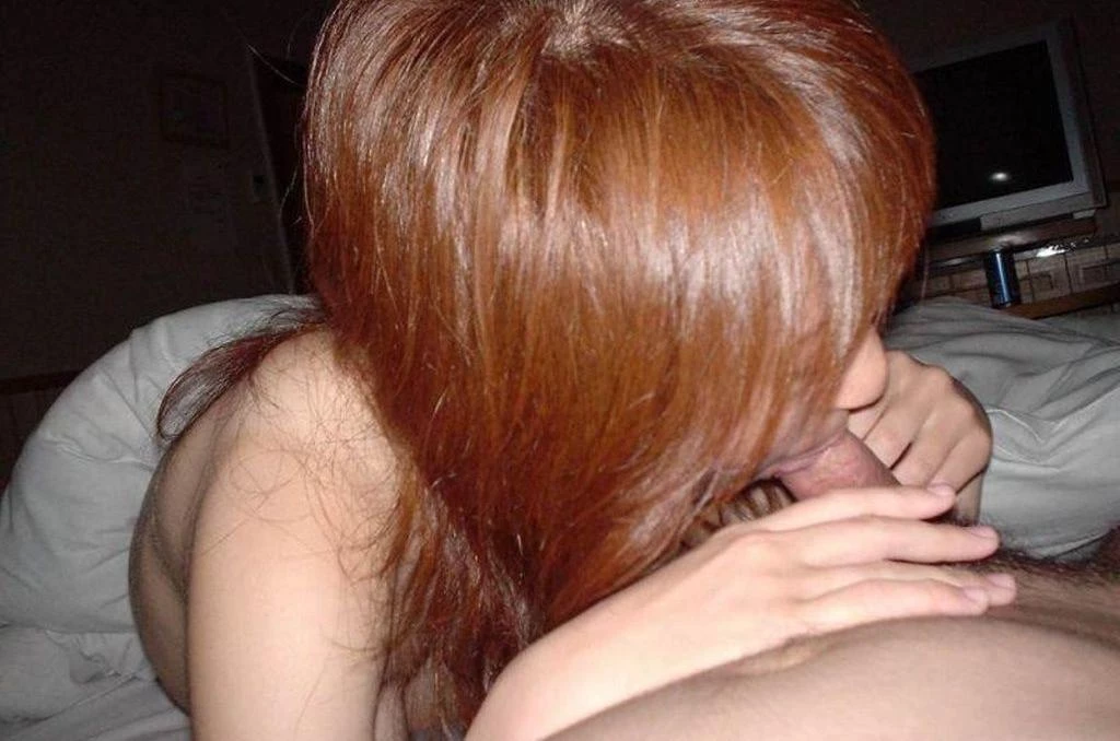 公司新进的女同事很害羞性爱起来却很激情[12P]
