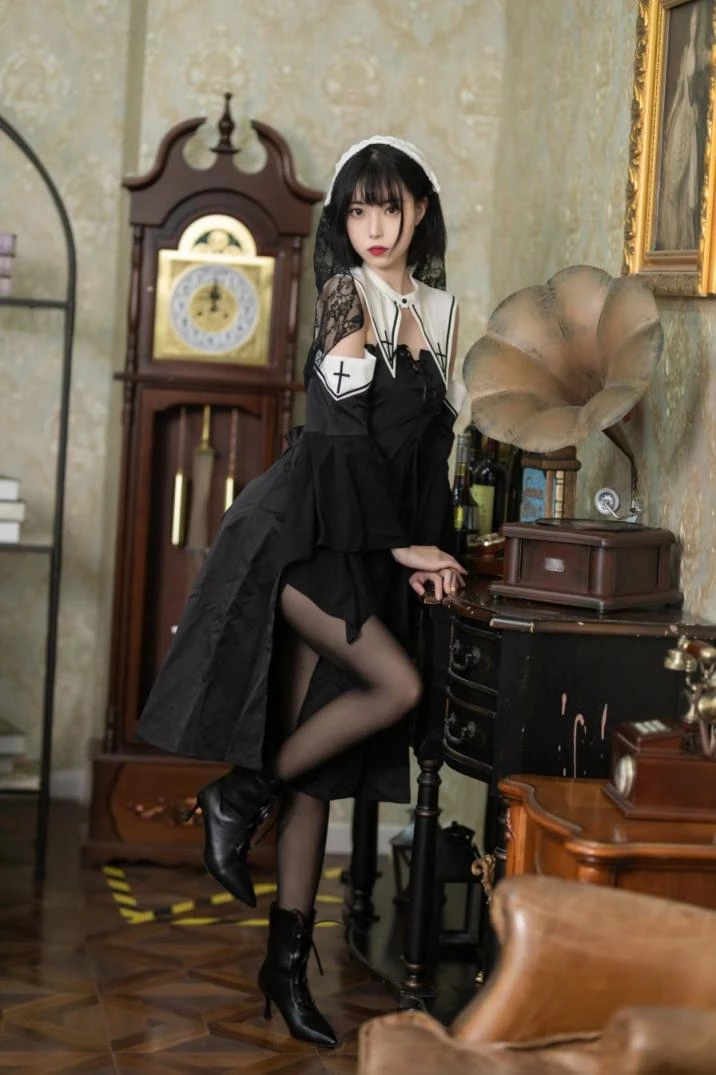 黑丝美腿 [30P]