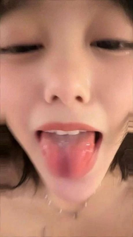 小小的年纪 大大的淫欲［18P］