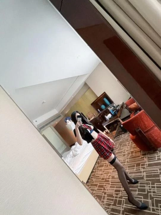 黑丝女友[12P]