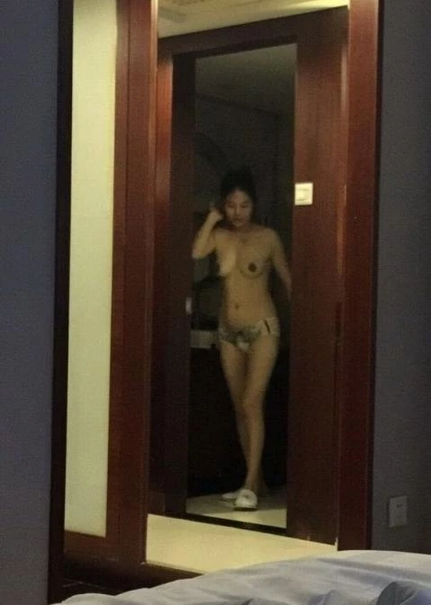 美女思春[10P]