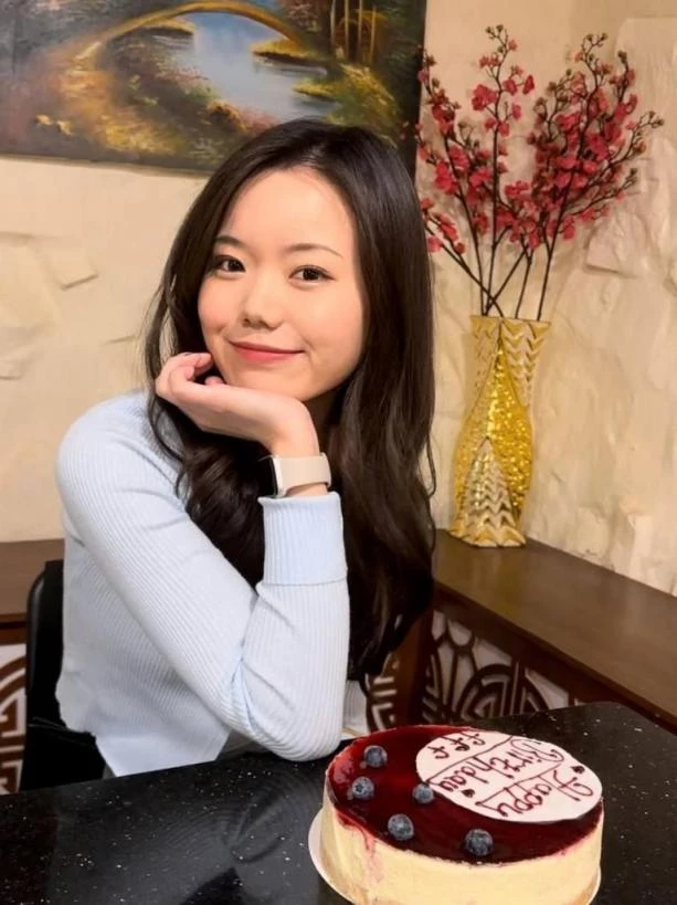 颜值不错的女邻居爱吃鸡[13P]