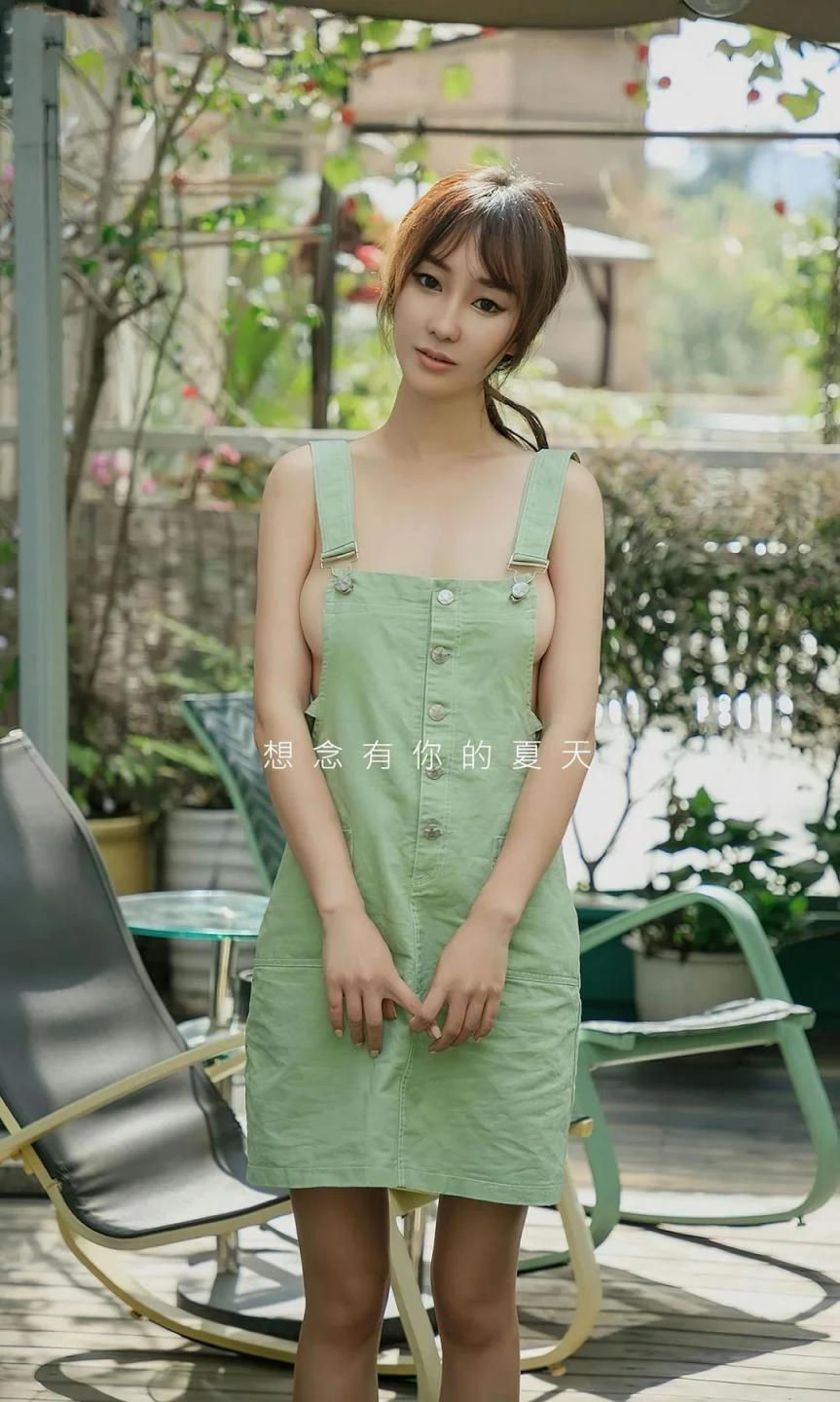 [分享美色] GZ女学生自拍 [20P]