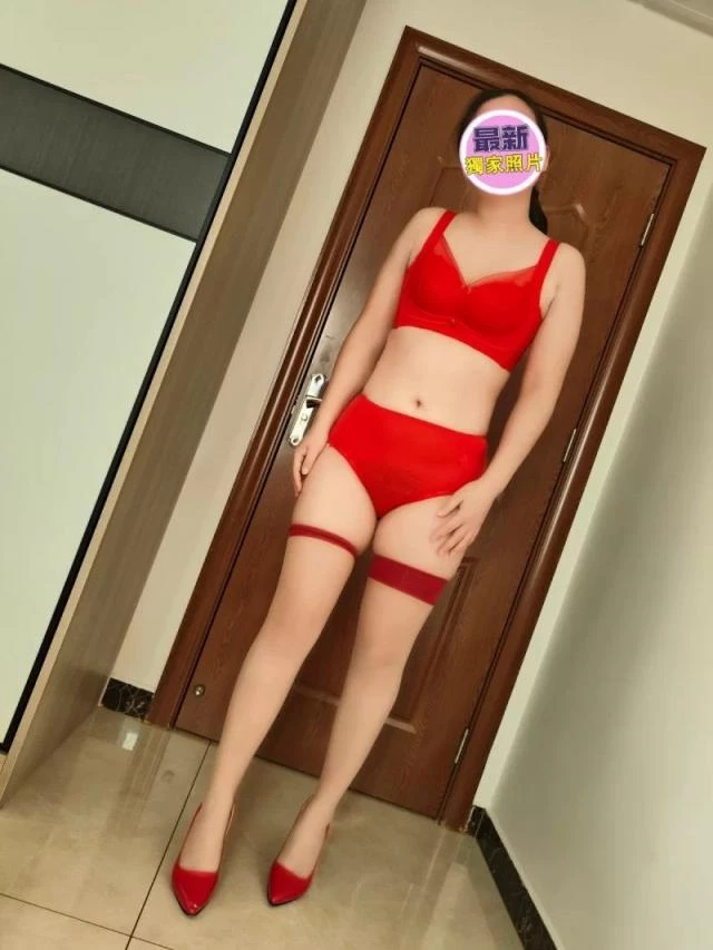 结婚3周年,红衣红鞋红肛塞[12P]