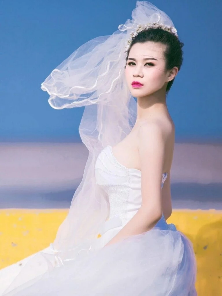 新娘伴娘一起上，厉害了我的哥 [14P]