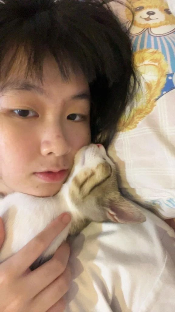 短发妹子萌萌哒[10P]