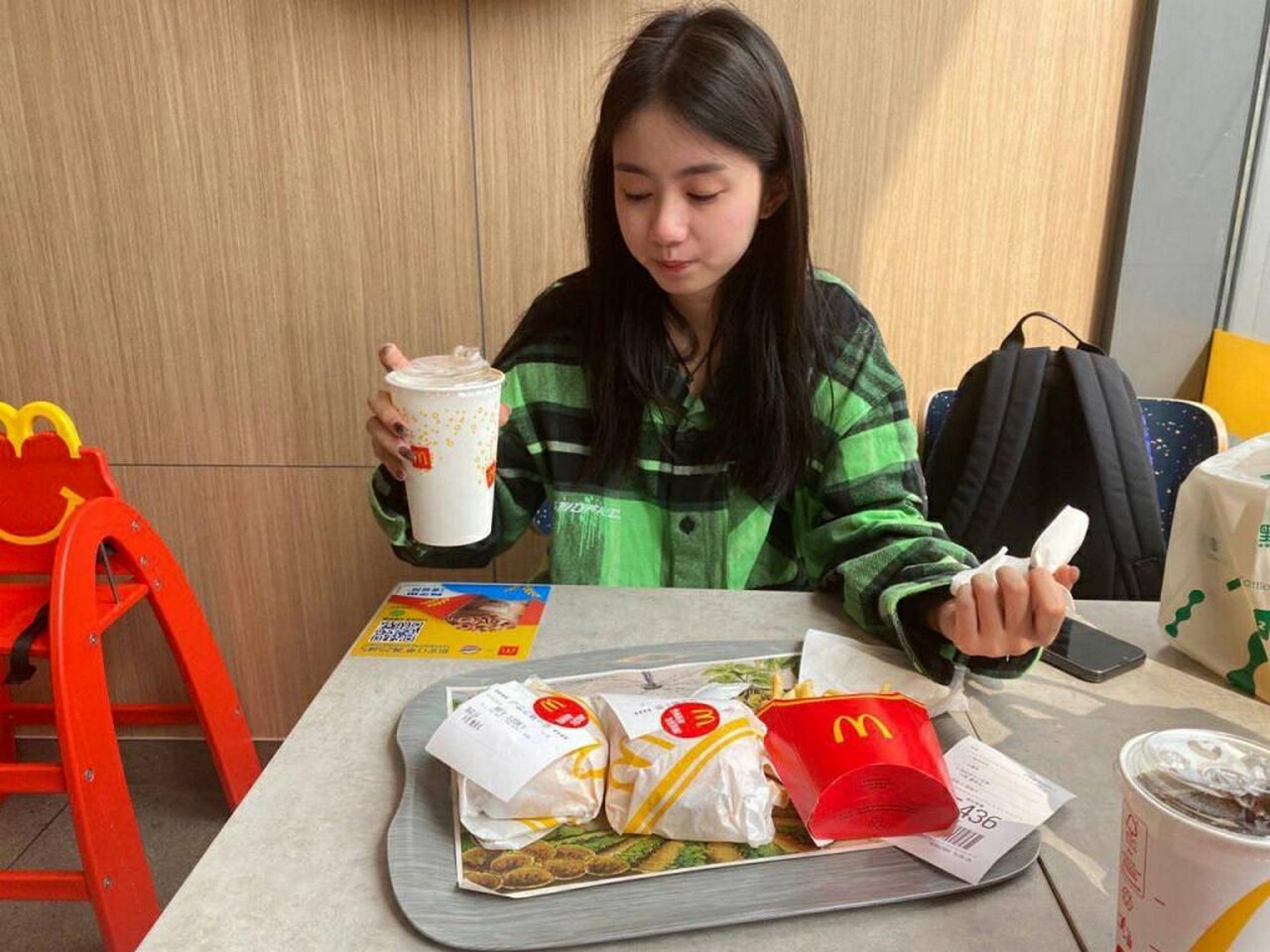 婚纱准新娘闲暇之余还能给我来点福利[24P]