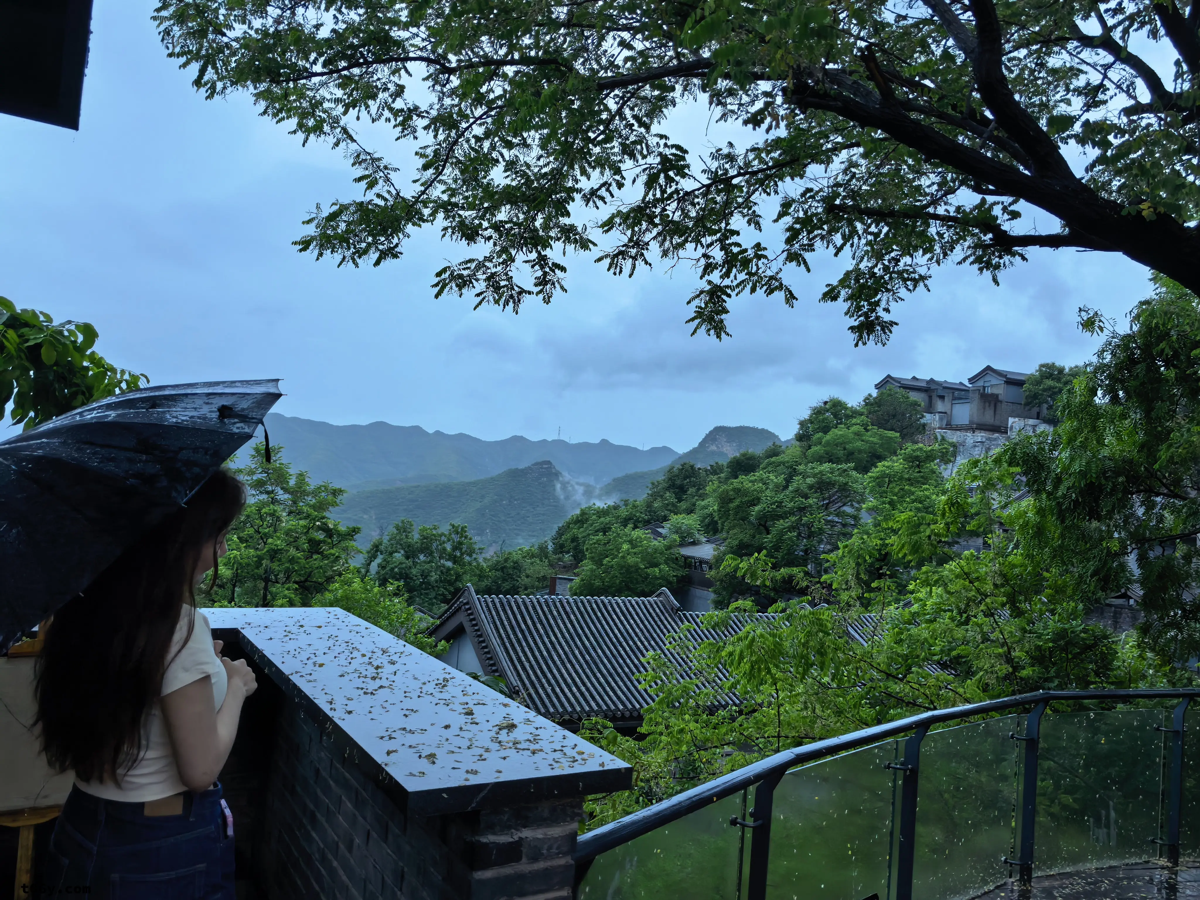 北京，520送给极品娇妻的首次三人行，潮喷了[28P]
